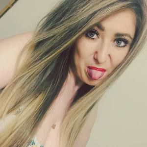 Meet your Posher, Lesley